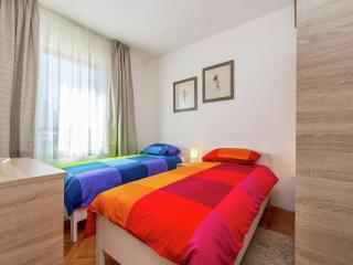 Apartment in Pula near the Sea and Town Center - Škatari - 4