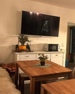 Bauernhof Privatzimmer Reni mit Gemeinschaftsbad Free WiFi - Hausbreitenbach - 7