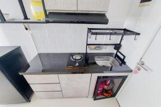Luxury Studio at 19th Floor Apartment Urbantown Serpong By Travelio - 1