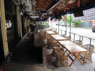 Borussia Park Guesthouse & Restaurant - Pattaya North - 3