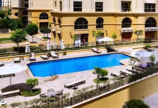 Bright and Spacious 2BR with Pool and Gym Access - 7