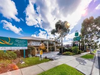 Quality Hotel Melbourne Airport - 6