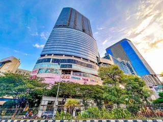 Lavish The Peak 2BR Apartment in Tunjungan Plaza 5 Surabaya City Centre by Le Ciel Hospitality - Surabaya - 9
