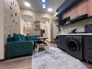 Etnic apartment near Maiden tower center of Baku - 0