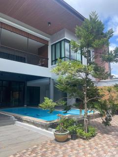 Jenista Pool Villa - Ban Po Mo - 0