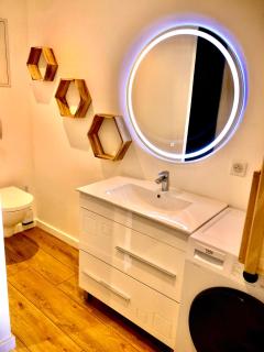 Appartement Tout Confort Coeur de Ville Grand Balcon Le Néouvielle - Bagnères-de-Bigorre - 1