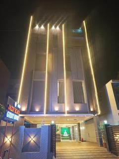 Jazzy Beach Guest Rooms - Visakhapatnam - 3
