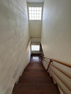 Him Kong Homestay - 8