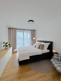 A1 Severna Apartment, Near City Center, Free Parking - 4