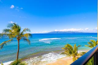 Exquisite One-bedroom, One-bathroom beachfront residence! - Kaanapali - 0