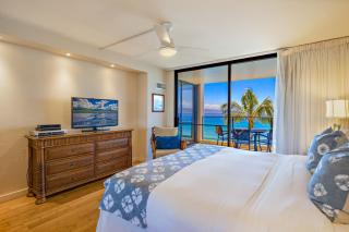 Exquisite One-bedroom, One-bathroom beachfront residence! - Kaanapali - 1