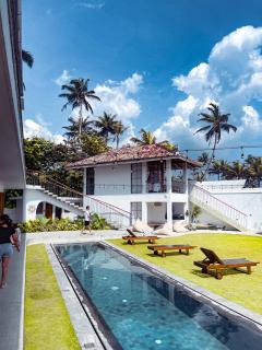 Marshmallow Bay Boutique Hotel & Surf Point - Ahangama - 3