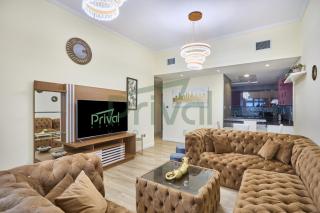 Prival - Serene 1BR Apartment in Cayan Tower - 3