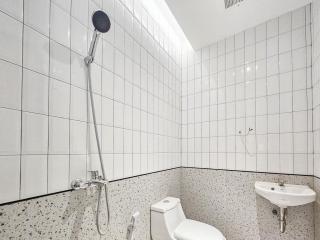 Urbanview Tigatuju Living Blitar - 6