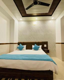 Hotel Dileep42 - Lucknow - 7