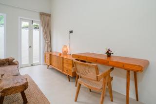Villa Water Star - 3BR Luxurious Tropical Villa in Trendy Canggu - 5