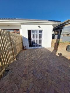 Strand Apartment - 3