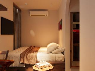 HTA Saigon Nightlife Residences - Rooftop Views & Poolside Bliss & Gym - Ho Chi Minh - 0