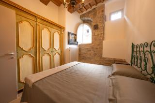 Elena - CASA VACANZE BALDASSINI N 15 - Gubbio - 9