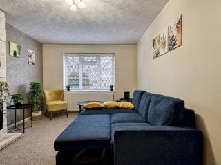 Pass the Keys Beautiful 2Bed House Near Etihad Stadium & Coop Arena - 4