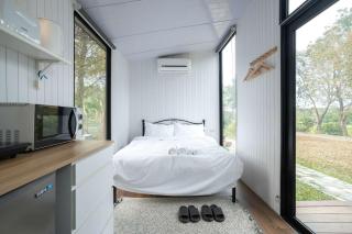 Gandan Inn 1 by Tiny Away - 8