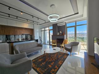 Bagebi beautiful two bedroom mountain view - Tbilisi - 0
