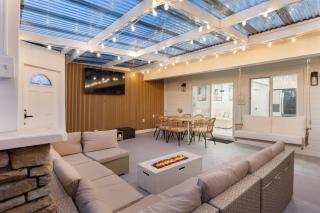 Steps to the Beach Firepit Patio Long-Term Newport Beach Stay Coastal Cove - Huntington Beach - 0