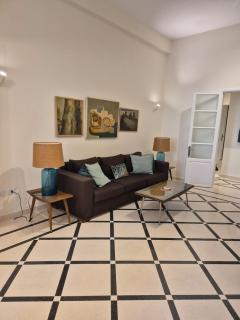 Prime Location - Steps from Beirut most lively district - Quiet Spacious and Authentic house - Beirut - 5