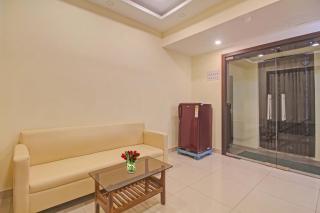 Super Townhouse Centre Point Inn Near Esplanade Metro Station - Calcuta - 2