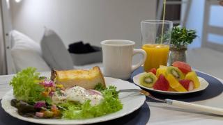 Cozy stay with direct access to Narita & Haneda - 3