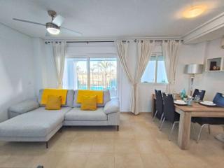 Bright Apartment with Stunning Swimming Pool Views - MO4812LT - 3