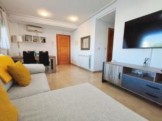 Bright Apartment with Stunning Swimming Pool Views - MO4812LT - 2