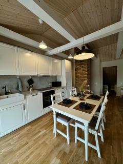 Independence square apartments II - 9