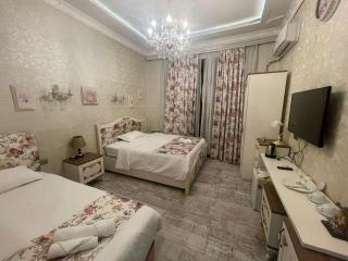 English Home Hotel Tbilisi - Tbilisi - 7