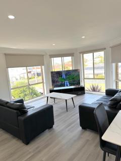 San Remo water-view beach house - San Remo - 2