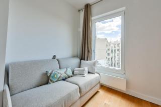 Studio with a panoramic view of the Eiffel Tower - Paris - 1