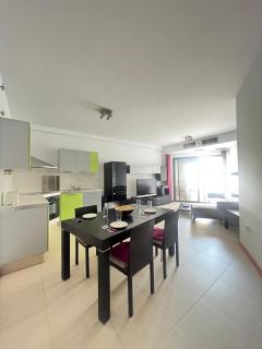 Central Flat in St Julians - St Julian's - 4