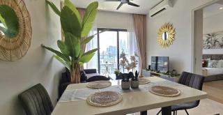 The Tropical Serenity 2BR with Panoramic KL Views - 7