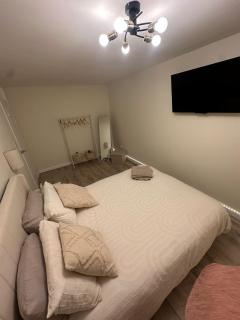 The Vanilla Villa - Kingshurst - 8