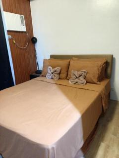 Minimalist Condo Studio at Messavire Garden Residence near Ruins Bacolod - Bacolod - 9