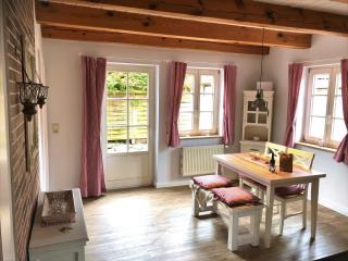 kleine meerZeit, süßes Knusperhäuschen mit Kaminofen - Fehmarn - 8