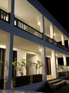 Arc En Ciel Apartments - 0