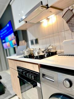 Modern Elegance Cutting-Edge Smart Home - 9