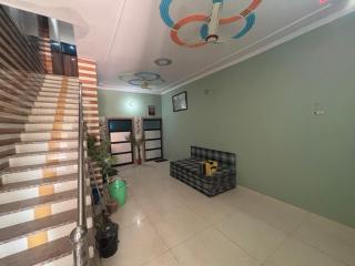 Yuvraj Guest house - Khātu - 0