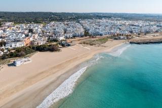 Holiday's Apartment by Just Houses SRL - Lido Marini - 0