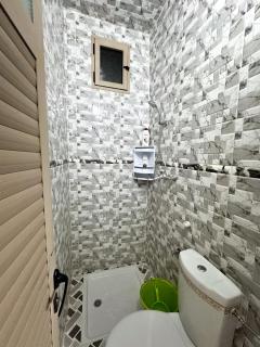 Scenic Lakeview House Near 5-Star Widian Hotel - Bin el-Ouidane - 4