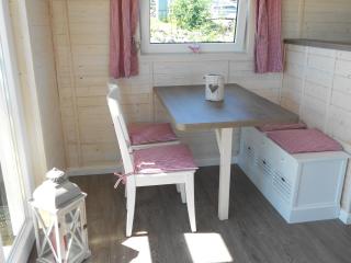 Hausboot Emmas MeerZeit, tolle Dachterrasse, Parkplatz - Neustadt in Holstein - 5