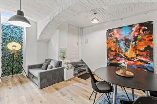 6 Minutes to S-Bahn I Souterrain Loft I Wifi - Vienna - 2