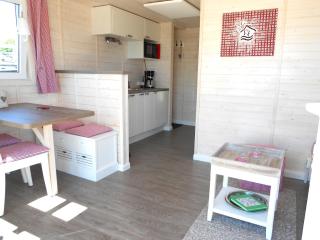 Hausboot Emmas MeerZeit, tolle Dachterrasse, Parkplatz - Neustadt in Holstein - 7