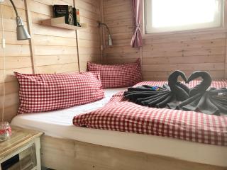 Hausboot Emmas MeerZeit, tolle Dachterrasse, Parkplatz - Neustadt in Holstein - 2